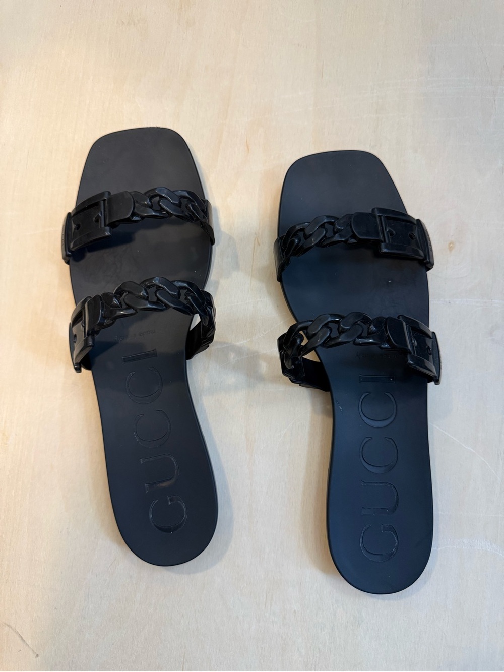 Gucci Black Double Chain Slide Sandals